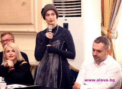 slava.bg : Йоана Буковска-Давидова сподели впечатленията си от кафе KIMBO. slava.bg : Йоана Буковска-Давидова сподели впечатленията си от кафе KIMBO.