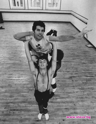 slava.bg : Фреди Меркюри на репетиция в Ковънт Гардън, 3 октомври 1979 г. slava.bg : Фреди Меркюри на репетиция в Ковънт Гардън, 3 октомври 1979 г.